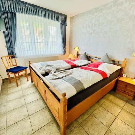 Haus Vier Freunde, Vincent Apartment Rostock Exterior photo