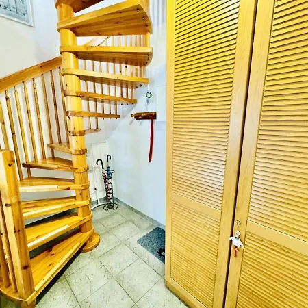 Haus Vier Freunde, Vincent Apartment Rostock Exterior photo