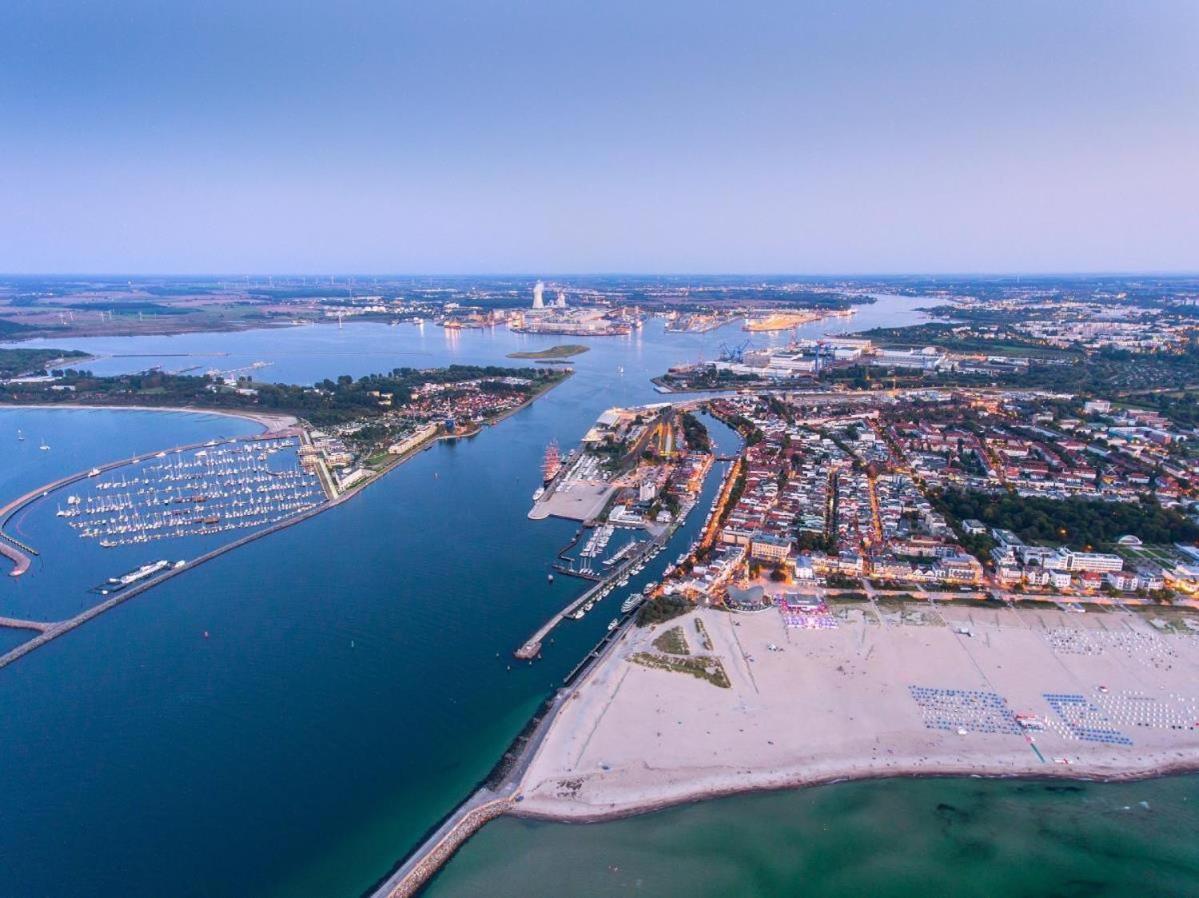 Haus Vier Freunde, Vincent * Rostock